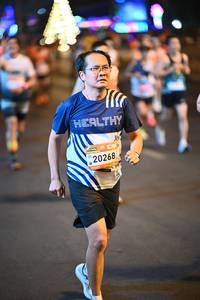 BIB: 033, 20268
                            <button type="button" onclick="openModal(23182096)" class="btn btn-primary btn-sm float-right btn-popup" data-toggle="modal" data-target=".modal-high-quality">
                        <i class="fas fa-shopping-cart"></i> Add to Cart
                    </button>
                                            <button type="button" onclick="isThisMe(23182096, true)" class="btn btn-success btn-sm float-right btn-popup btn-isme hidden" data-toggle="tooltip" data-placement="bottom" title="นี่คือรูปของคุณใช่ไหม คลิกที่นี่เพื่อเอาเข้าอัลบั้ม">
                        <i class="fas fa-plus"></i> Add to album
                    </button>
                    <button type="button" onclick="isThisMe(23182096, false)" class="btn btn-warning btn-sm float-right btn-popup btn-isnotme hidden">
                        <i class="fas fa-ban"></i> Remove from album
                    </button>